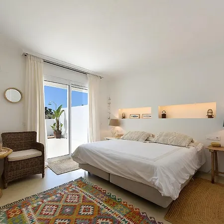 White Pearl Apartment Marbella